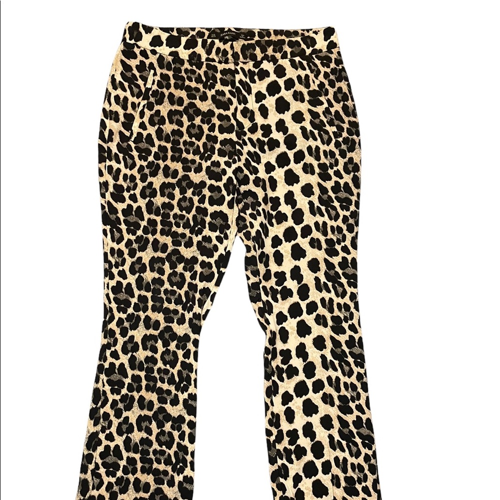 Zara basic flare bottom pants with pockets size medium